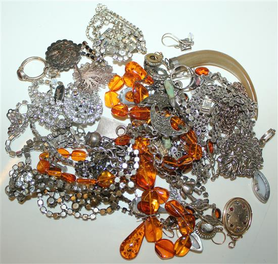 Costume jewellery